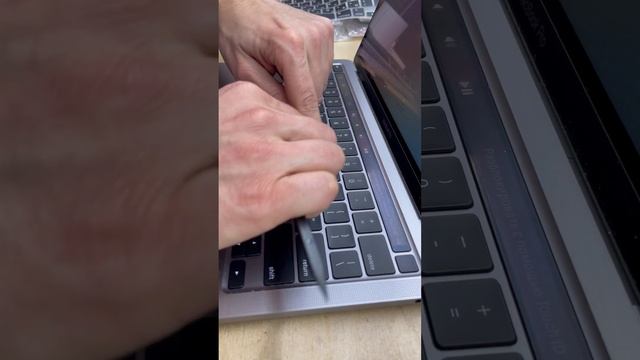 Замена клавиш MacBook Pro M1(Air M1, Air M2)