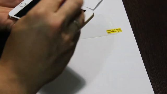 Как наклеить защитное стекло 3D на iPhone7 своими руками смотреть онлайн