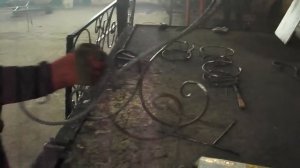 изготовление подцветочника