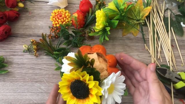 Подсолнухи в тыкве. Собираю букет в кашпо тыква. Вариант 2. Мыловарение. Декор дома. смотреть онлайн