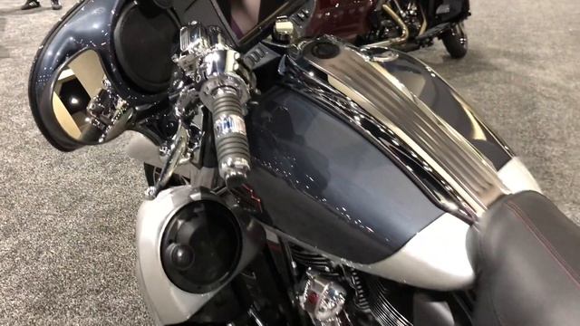 New CVO STREET GLIDE 2019 - The All-New models Harley-Davidson 2019 in San Diego смотреть онлайн