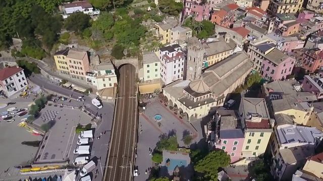 CHILL MUSIC & DRONE VIEW: Города в скалах. Пляжи Ла Специи. Итальянская Лигурия смотреть онлайн