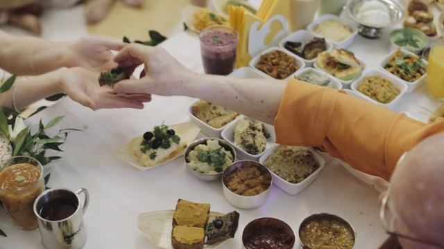 Вьяса Пуджа Е.С. Бхакти Чайтаньи Свами Махараджа Новосибирск 2017 смотреть онлайн