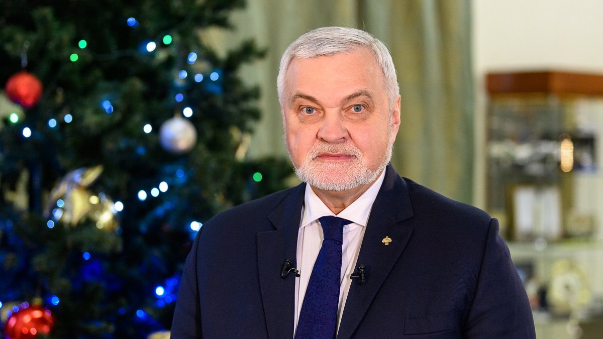Новогоднее видеопоздравление Главы Республики Коми Владимира Уйба смотреть онлайн