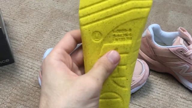 New Balance 990v5 pink/peach смотреть онлайн