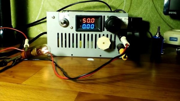 поставил многооборотный потенциометр  WXD3 13 2W 10 КОм