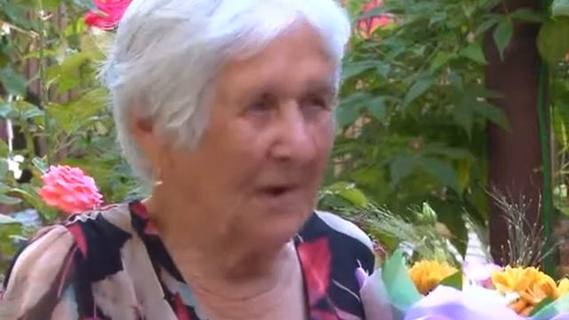 16 августа свой юбилей — 90 лет отметила анапчанка Валентина Степануха. смотреть онлайн