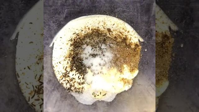 Сочная курица(цыпленок бройлер)с хрустящей корочкой в духовке получится только с таким маринадом смотреть онлайн