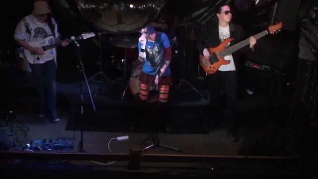 УОКИ ТОКИ-Сука любовь 02.02.2019(Money Honey live) смотреть онлайн