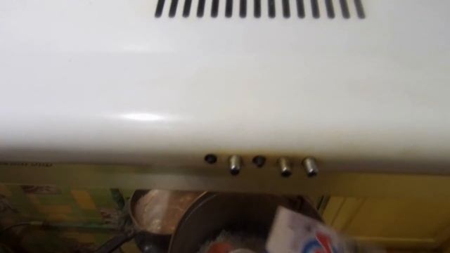 КАК ОЧИСТИТЬ СТАРУЮ ЧУГУННУЮ СКОВОРОДУ И ПОЛУЧИТЬ ИЗ НЕЕ НОВУЮ.УДАЛИТЬ НАГАР С СКОВОРОДЫ ЛЕГКО. смотреть онлайн