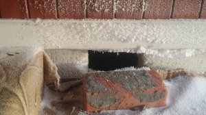 Утеплённый цоколь в каркасном доме на сваях