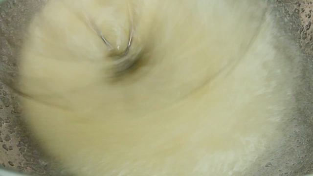 This DOUGH DECORATIVE FLOWER on YOGURT APPLE PIE took attention of my guests #asmrcooking смотреть онлайн