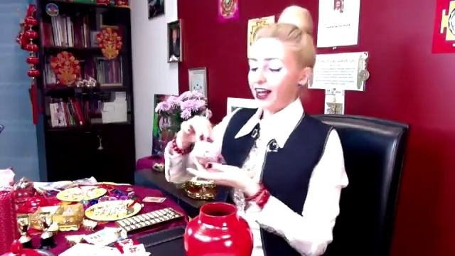 Впервые БЕСТСЕЛЛЕР - СОБИРАЕМ В ПРЯМОМ ЭФИРЕ ИМПЕРАТОРСКУЮ ВАЗУ БОГАТСТВА С АННОЙ ВЕЛИОГОРСКОЙ! смотреть онлайн