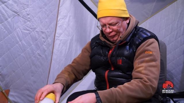 Ночная ловля рипуса в палатке на озере Увильды смотреть онлайн