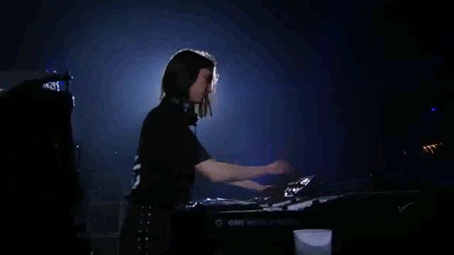 AMELIE LENS - TOMORROWLAND 2023 WINTER