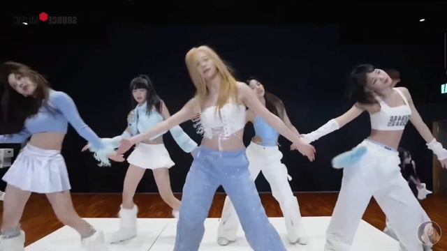 LE SERAFIM (르세라핌) - FEARLESS 2022 MAMA AWARDS (mirrored) смотреть онлайн