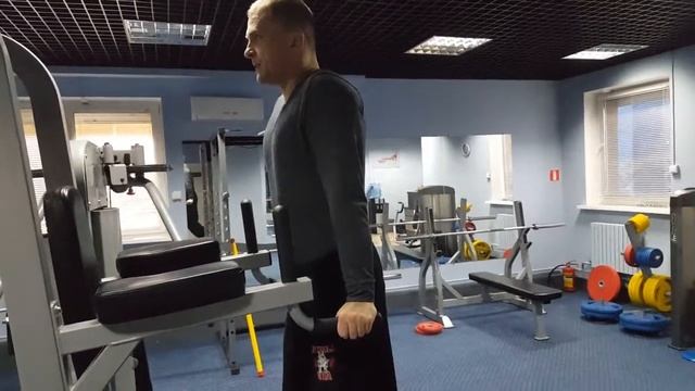 Трицепсы. Упражнения для начинающих и не только. смотреть онлайн
