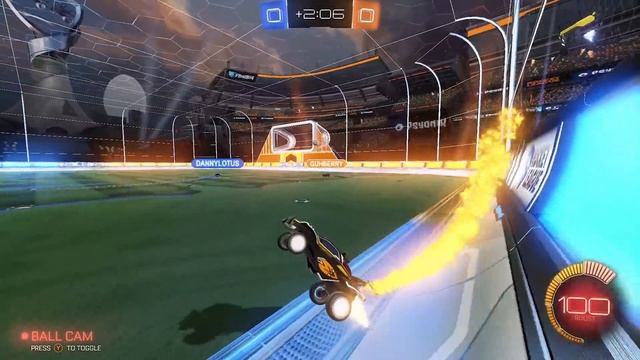 Rocket League, but the ball has the gravity of the SUN смотреть онлайн