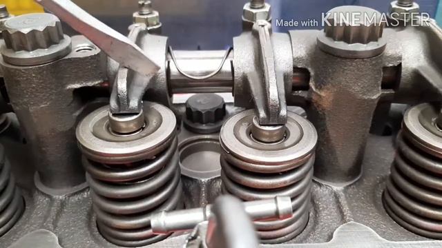 part 2..mitsubishi 4d32..valve clearance adjustment..long method.. смотреть онлайн