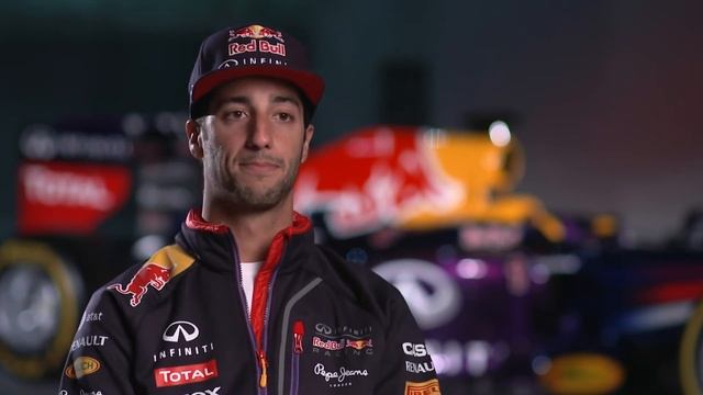 Infiniti Red Bull Racing 2015: Daniel Ricciardo смотреть онлайн