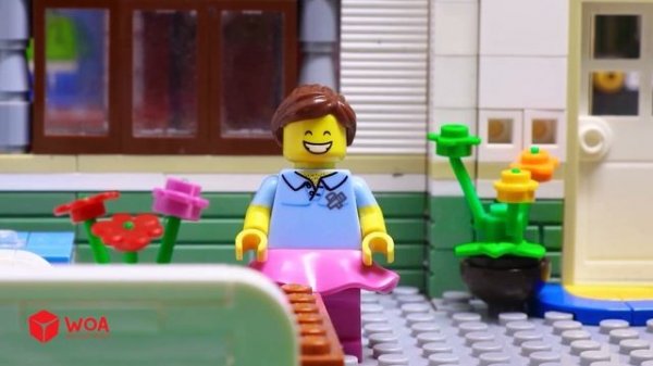 CRAZY SCIENCE EXPERIMENT with LONG NECK - Lego Transformation