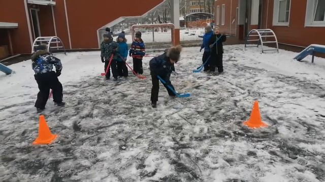 Эстафета "Кто быстрее" смотреть онлайн