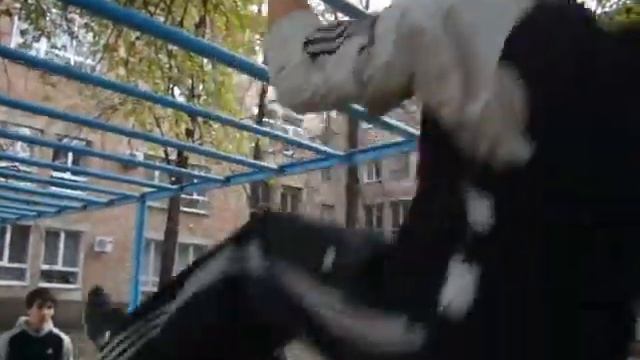 ВЫХОД НА ДВЕ с ЖИЛЕТОМ-УТЯЖЕЛИТЕЛЕМ смотреть онлайн
