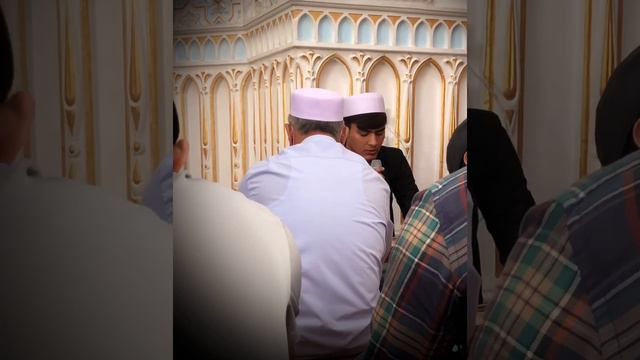 Кории Курон бо садои форам гуш кунед як бор масчиди 64мкр Билол #душанбе #втоп смотреть онлайн