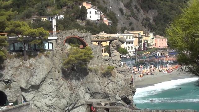 Монтероссо смотреть онлайн