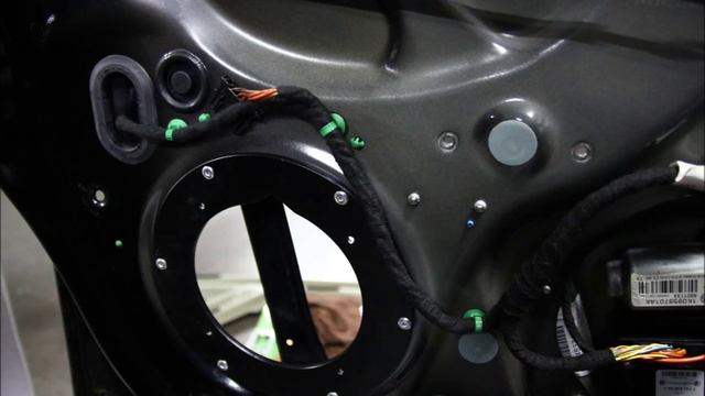 VW golf MK5 Dynaudio - retrofit by Tiago. смотреть онлайн