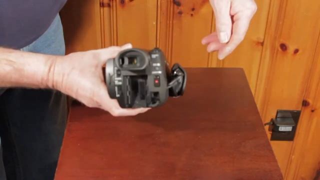 Sony HDR-CX900 смотреть онлайн