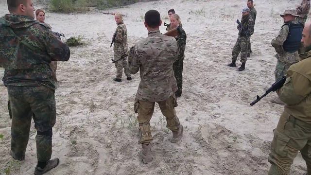 Тактика - Оседание в положение лежа для стрельбы смотреть онлайн