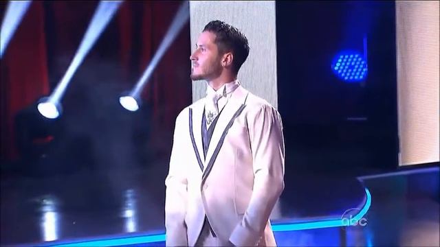 Kelly Monaco & Val Chmerkovskiy - Quickstep смотреть онлайн