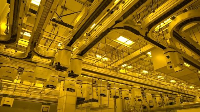 Taiwan & TSMC Are In TROUBLE - U.S-China Chip War смотреть онлайн