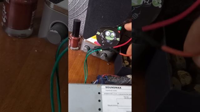 КАК ПОДКЛЮЧИТЬ АВТОМОБИЛЬНЫЙ САБ ДОМА смотреть онлайн