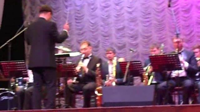 Выступление с муницыпальным оркестром 26 11 2017г В Сапаров Alla Tango смотреть онлайн