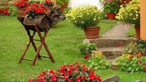 Красивые цветники в деревенском стиле