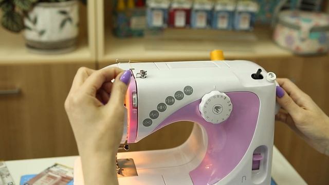 Обзор электромеханической швейной машины CHAYKA NewWave 715