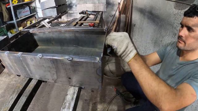 Как сделать мангал своими руками для шашлыка. Супер ножки к мангалу смотреть онлайн