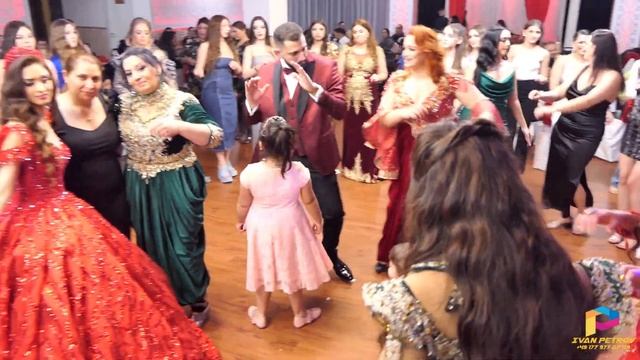 Nazli & Ayhan Kina Gecesi 2 Chast
