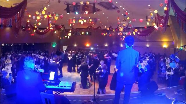 Let´s Move - Fichtelgebirgshalle - Abschlussball - Bad Moon Rising - CCR (Cover) смотреть онлайн