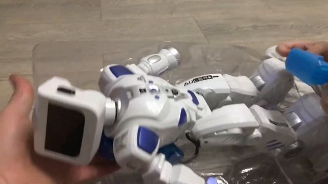 Супер игрушка для детей! Робот работает на воде! смотреть онлайн