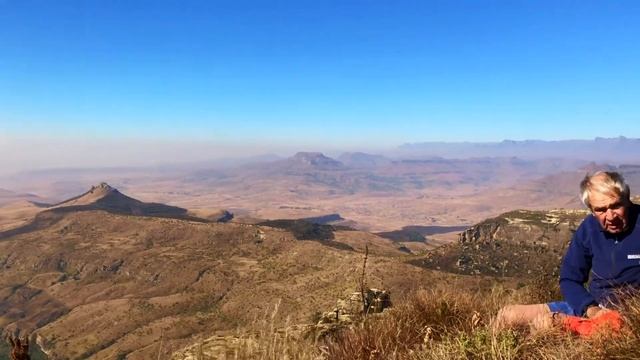 Hiking the Drakensberg Mountains - South Africa смотреть онлайн