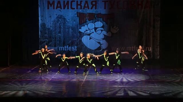 -- MoveTown dance -- Майская тусовка 2015 смотреть онлайн