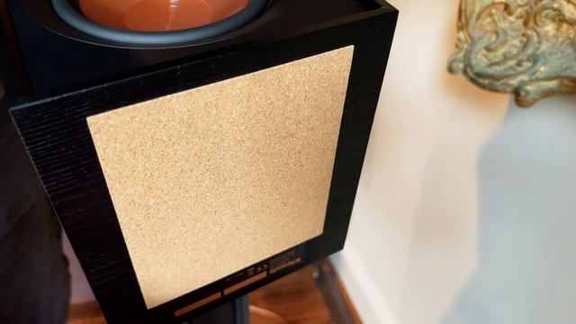 Klipsch R-50M First Look | Klipsch's All New Mid-tier Bookshelf Speaker