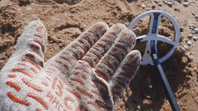 ПОИСК ЗОЛОТА ЧЕРНОГО МОРЯ! Пляжный коп с металлоискателем Xp Deus. Коп в Крыму 2022 смотреть онлайн