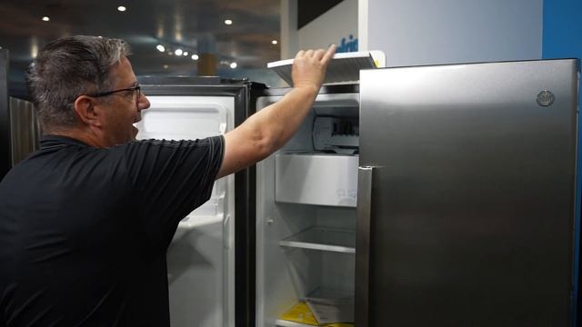 Ice Maker Not Working? - Here are 6 Additional Tips to Try! смотреть онлайн