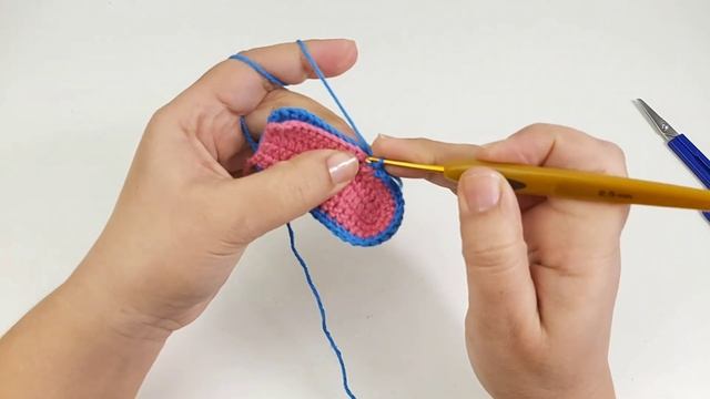 Tuto Stitch et Angel amigurumi au crochet, partie 2. смотреть онлайн