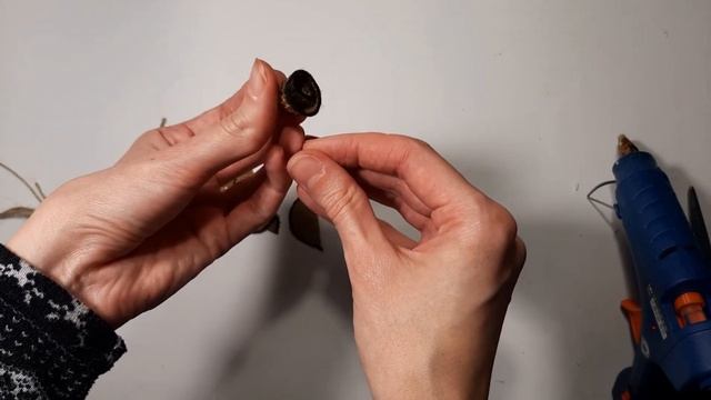 Посмотрите что можно сделать из бросового материала и шпагата.Шкатулка из пластиковой банки/Jute bo смотреть онлайн