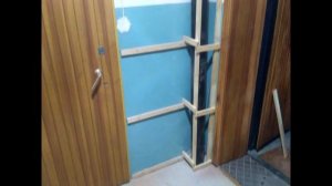 Обшивка панелями МДФ тамбура на этаже. Дешево и красиво. Бюджетное решение